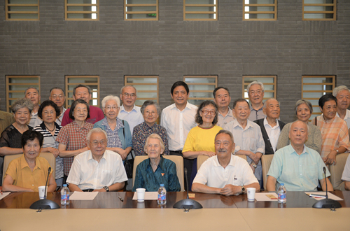 英语学院56级联谊1